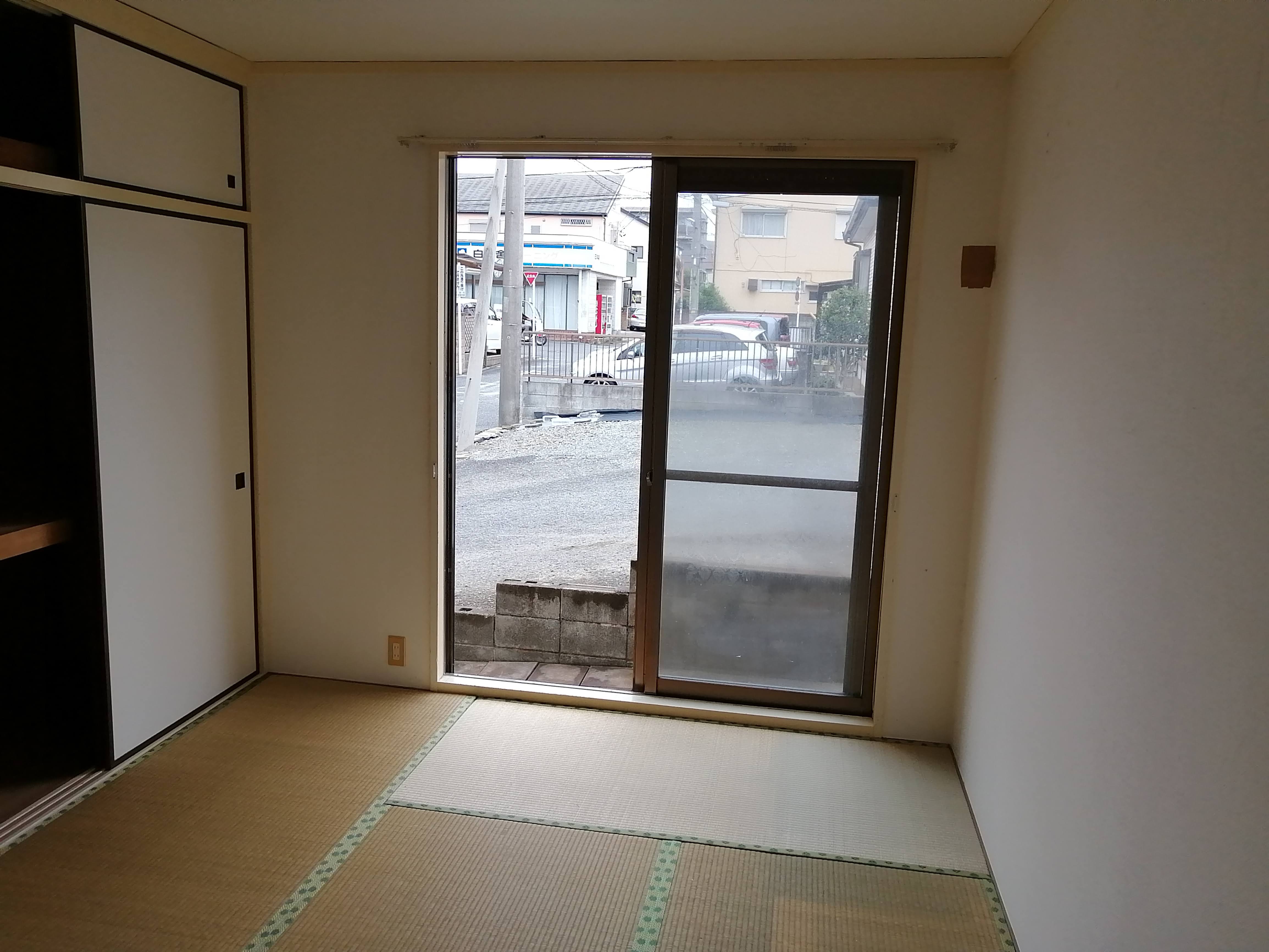 エアコンも撤去しました!